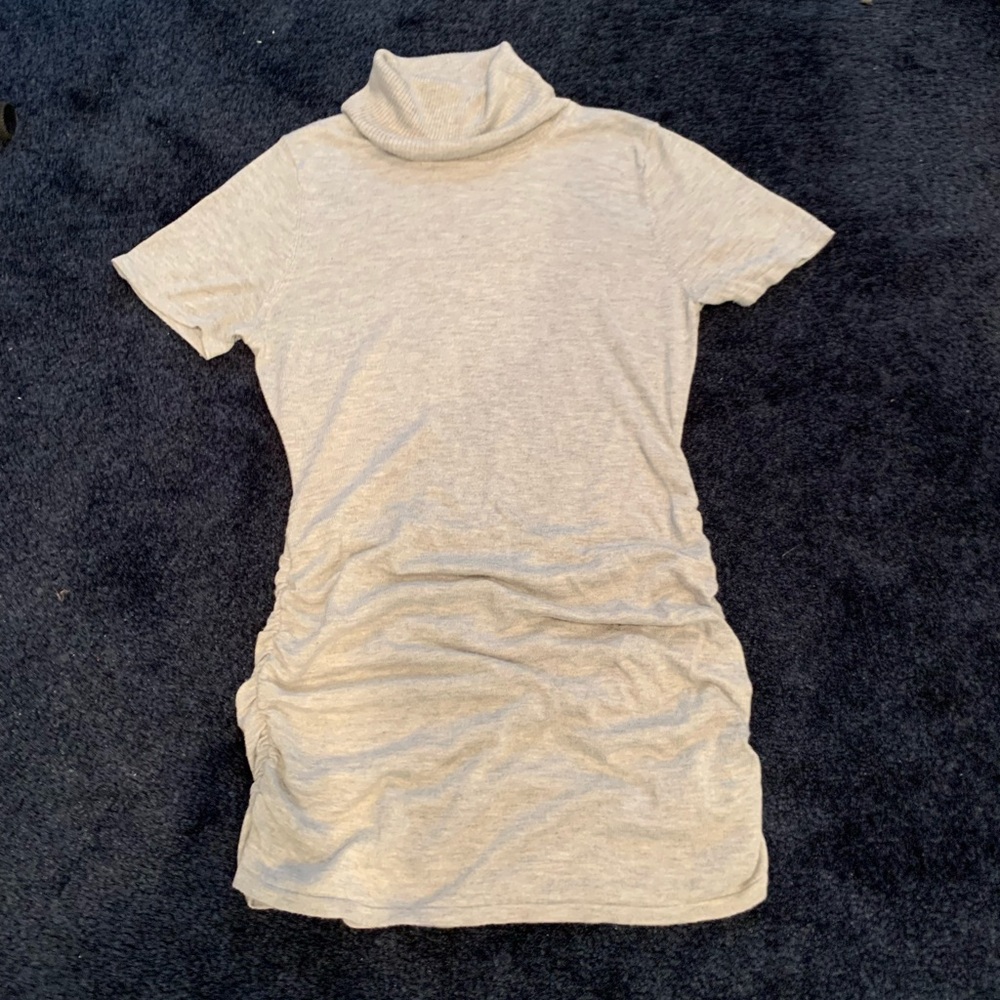 A Pea In The Pod Short Sleeve Sweater